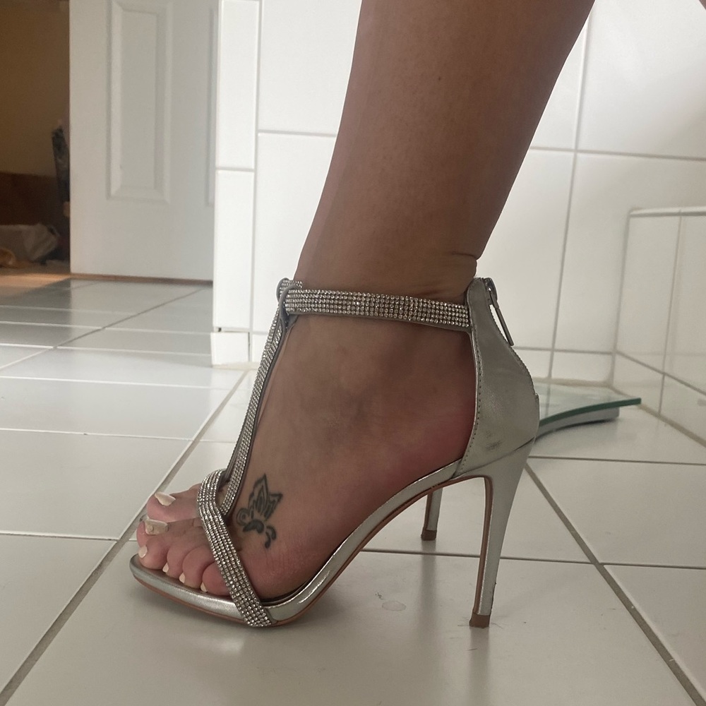 Steve Madden silver heels